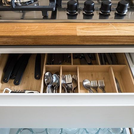 Riesiges Apartment Nahe Kudamm Sehr Schoner Altbau 123M2 Gross 12 Gaste 베를린 외부 사진
