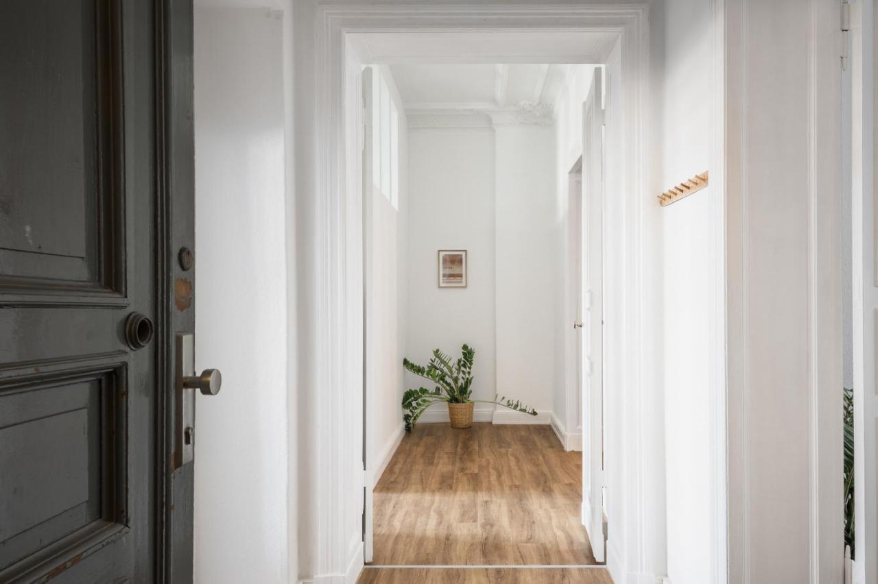 Riesiges Apartment Nahe Kudamm Sehr Schoner Altbau 123M2 Gross 12 Gaste 베를린 외부 사진