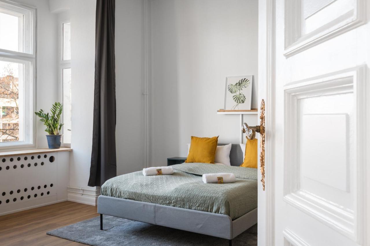 Riesiges Apartment Nahe Kudamm Sehr Schoner Altbau 123M2 Gross 12 Gaste 베를린 외부 사진