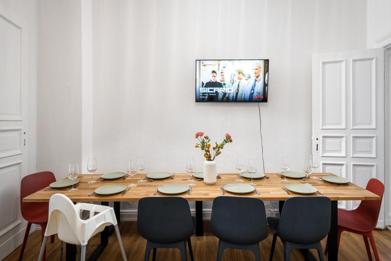 Riesiges Apartment Nahe Kudamm Sehr Schoner Altbau 123M2 Gross 12 Gaste 베를린 외부 사진