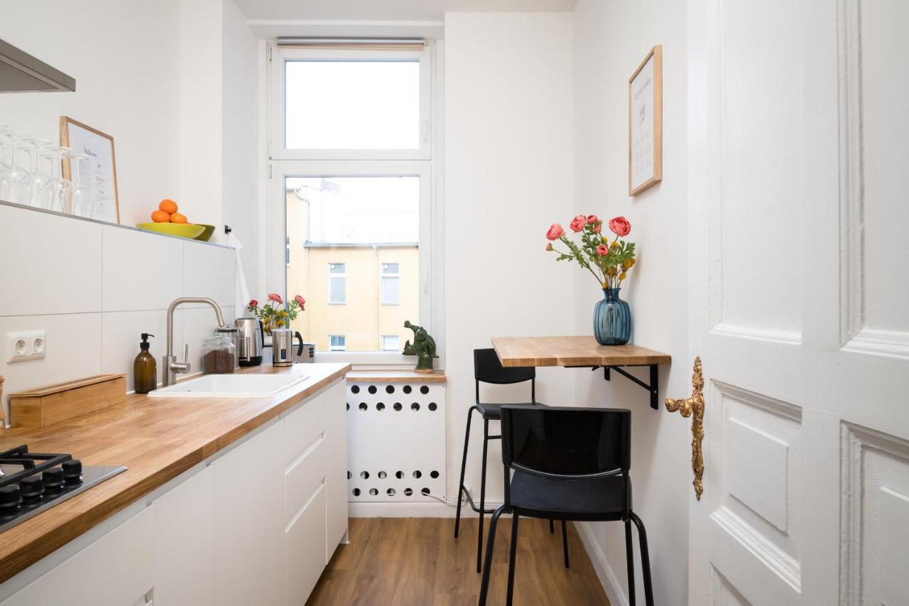 Riesiges Apartment Nahe Kudamm Sehr Schoner Altbau 123M2 Gross 12 Gaste 베를린 외부 사진